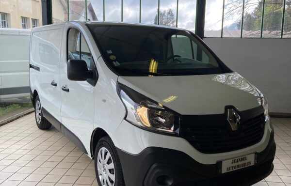 RENAULT Trafic III Energy Dci 125cv L1H1 Grand Confort